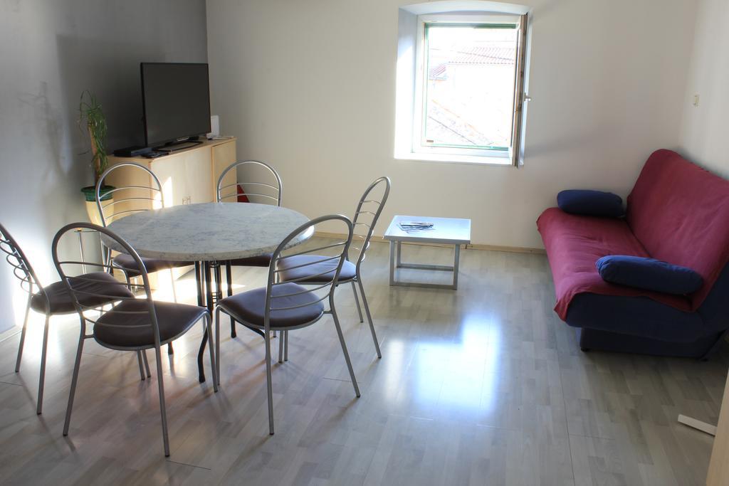 Apartment Nala シベニク エクステリア 写真